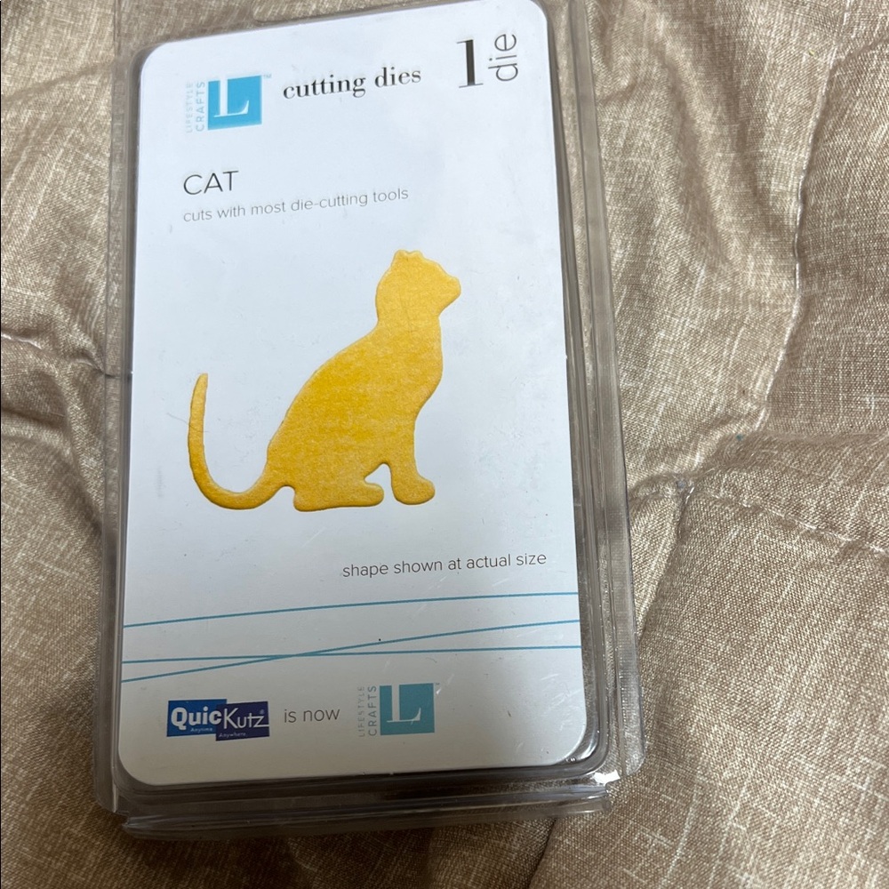 NEW Craft Cat Cutting Die - QuicKutz